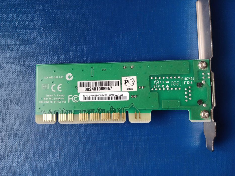 Сетевой адаптер D-Link DFE-520TX Ethernet 100 Мбит/с