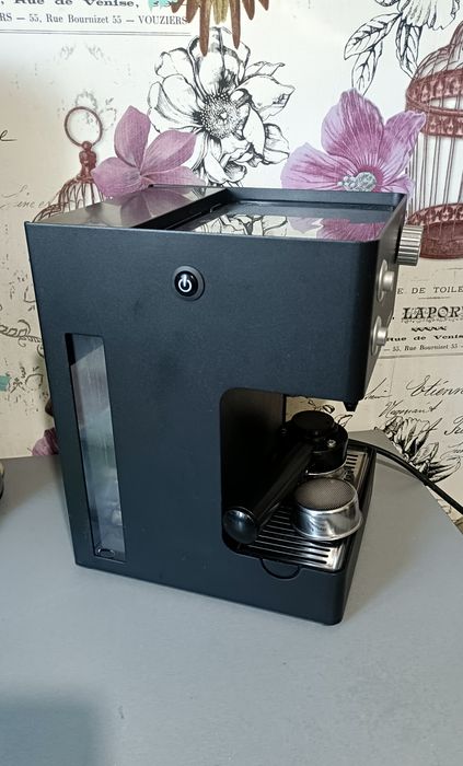 Кавомашина Saeco Aroma ріжкова кавоварка