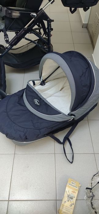 Carrinho trio da Bebecar