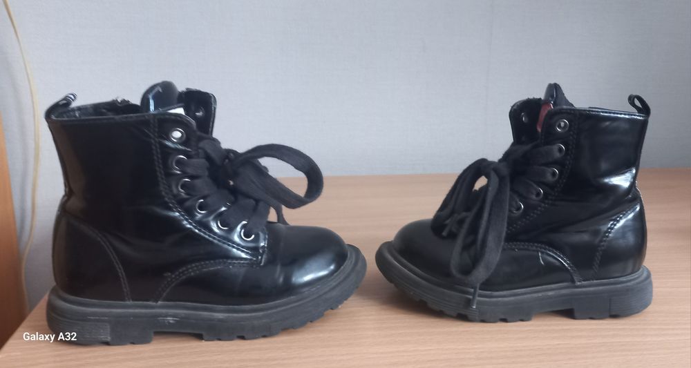 Buty zimowe trapery 23