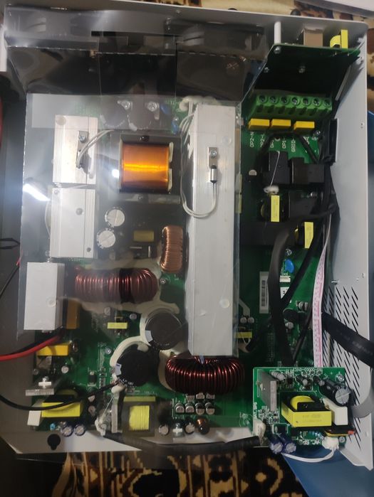 Anenji 5kw гібридний інвертор 48v