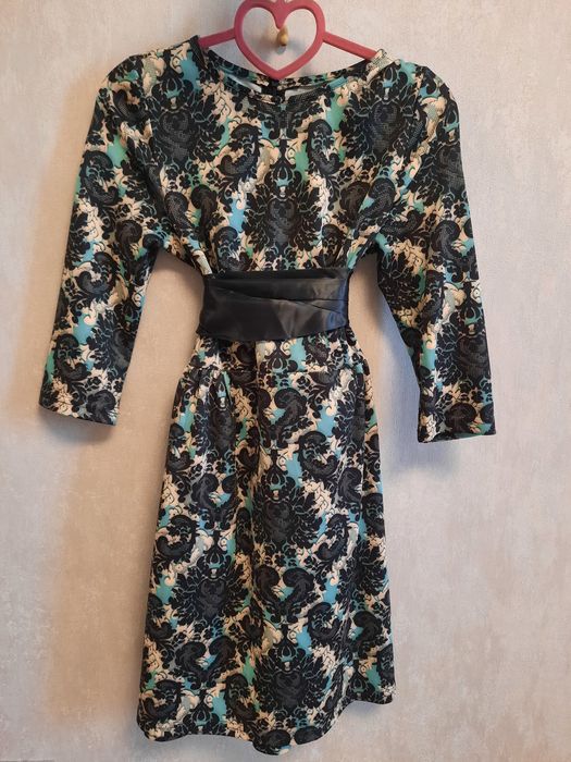 Жіноча сукня, Святкова сукня.