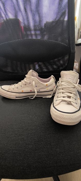 Tênis Converse .
