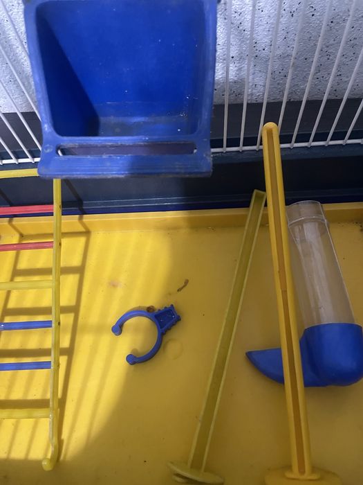 Клітка для  папуги