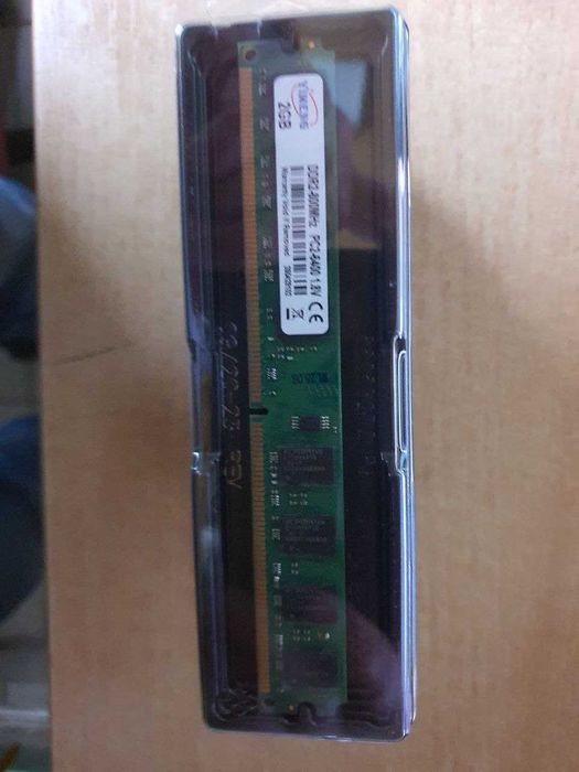 Оперативная память DDR2 Elpida 800 МГц работает на Intel и AMD.