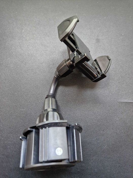 Suporte Telemóvel Macally mCup p/ Copo do Carro – Ajustável e Robusto