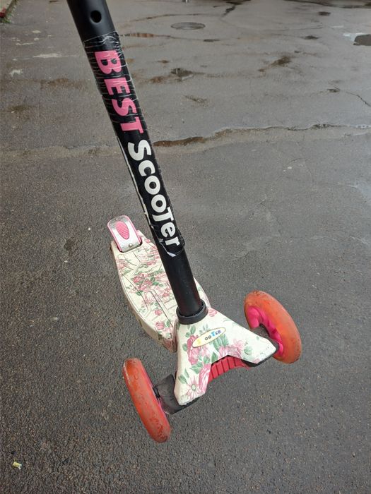 Самокат дитячий для дівчинки Best Scooter