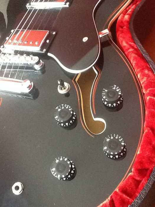 guitarra Sparrow primitivi boss -