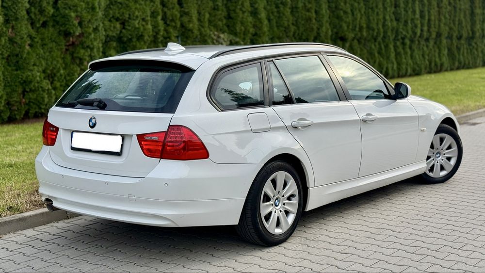 Bmw e91 LCI 2.0D 2012r Navi hak