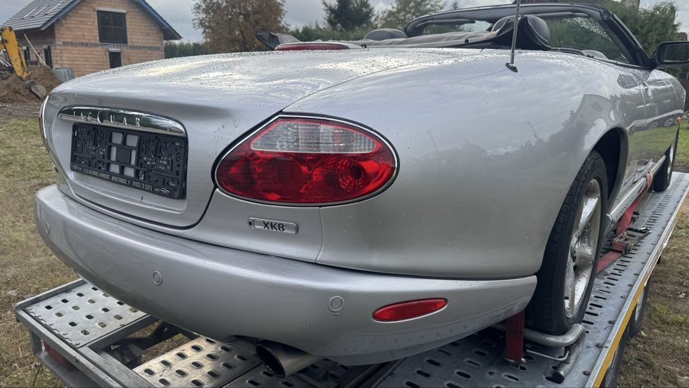 Jaguar XK8 4,2i V8