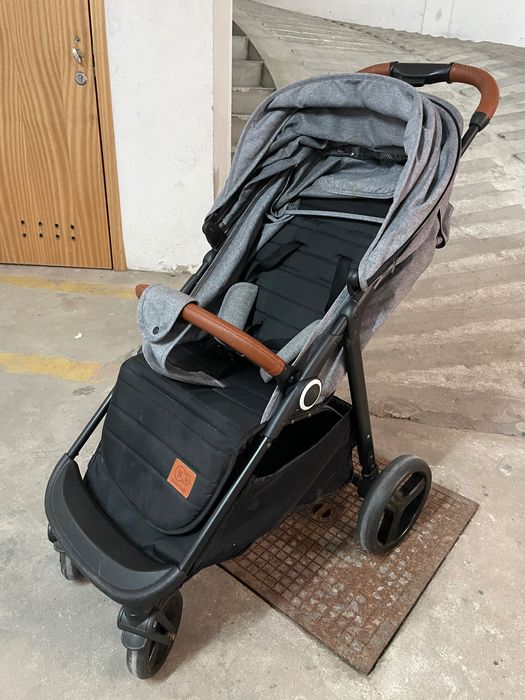 Carrinho de bebé kinderkraft