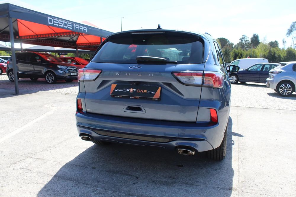 Ford Kuga 1.5 EcoBoost ST-LINE