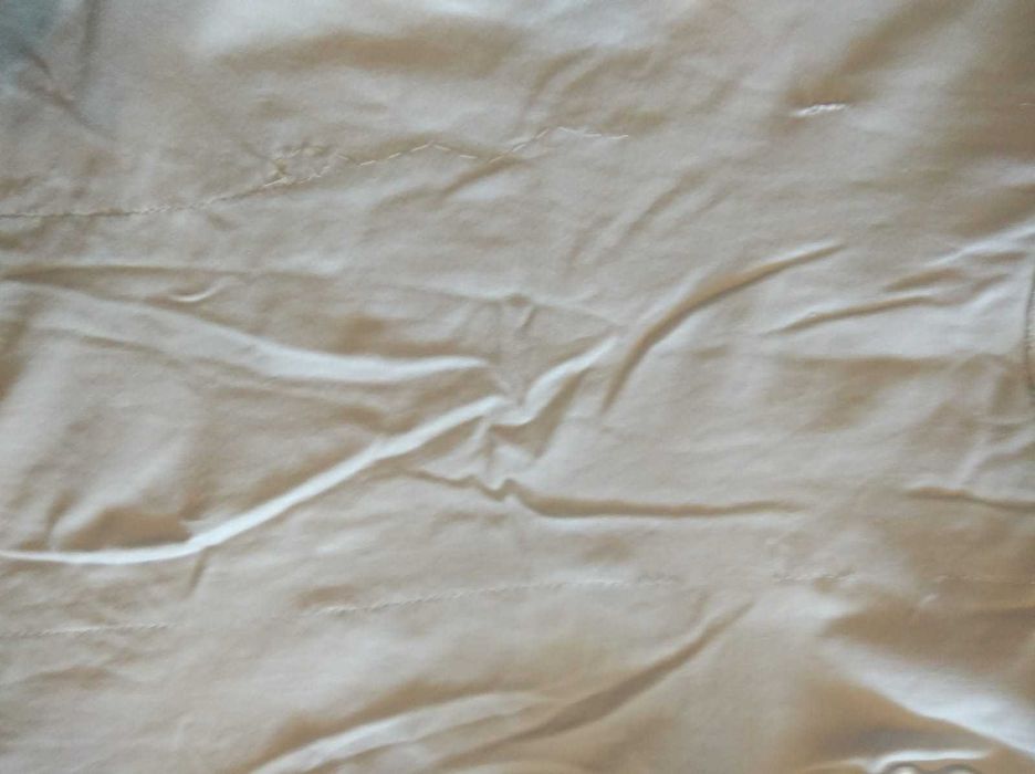 Білий гольф для дівчинки