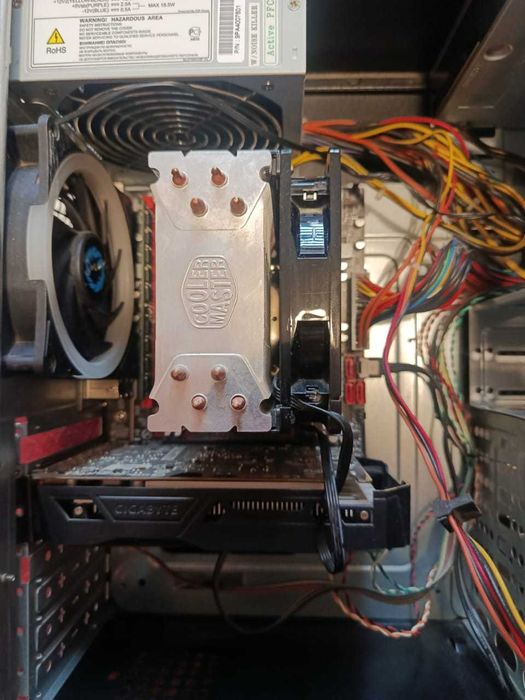 Игровой ПК Xeon / 32 ГБ / GTX 1050 Ti 4 ГБ / SSD / Windows 11