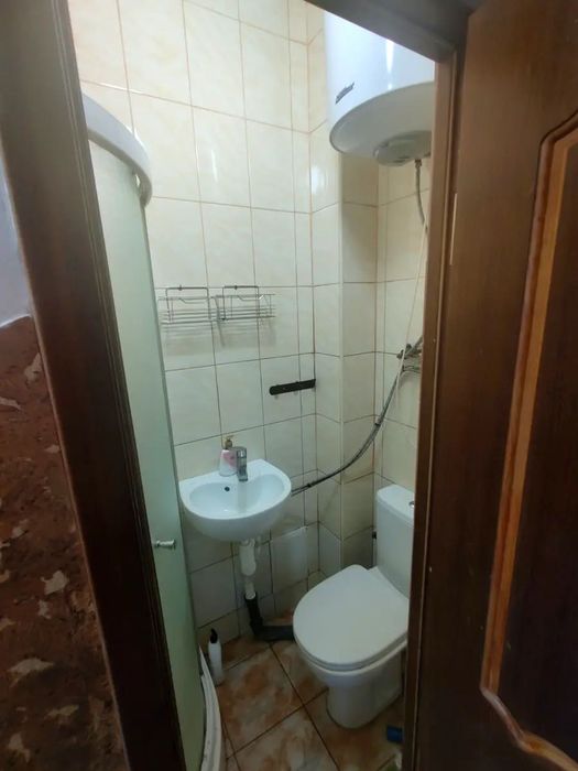 Продаю 1 кімнатну квартиру на вулиці Пластовій