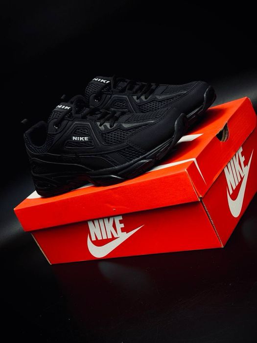 Трендовые красовки Nike Initiator найк на лето очень легкие дышащие красавки для мужчин черные кожаные кросовки найк инитиатор
