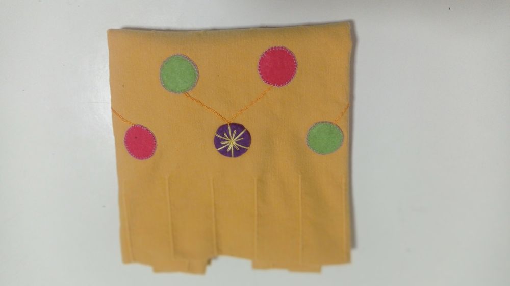 Totebag - saco em tecido amarelo - artesanato