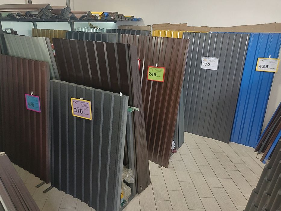 Профлист в наличии огромный выбор Титова 1 и Совхозна 7