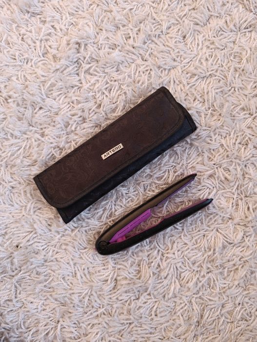 Bezprzewodowa prostownica Artego Go Go Night