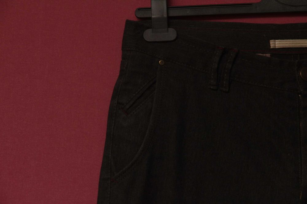 ZARA рр 31 брюки из хлопка подстреленные