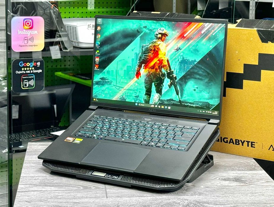 Gigabyte Aero X16 EG61H / 16'' 165Hz / RTX 5060 / AMD Ryzen AI 350