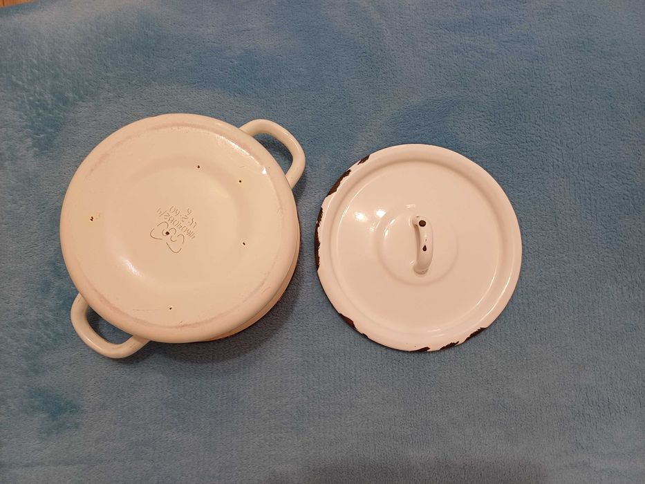 Для дачи,похода набор:эмалированная кастрюля(1,5л)+эмалированная миска