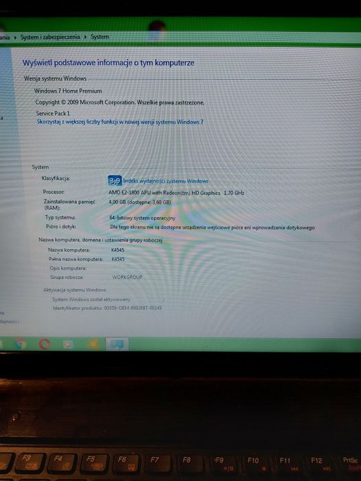 Laptop Lenovo G585 15,6 " AMD E1 4 GB / 500 GB czarny