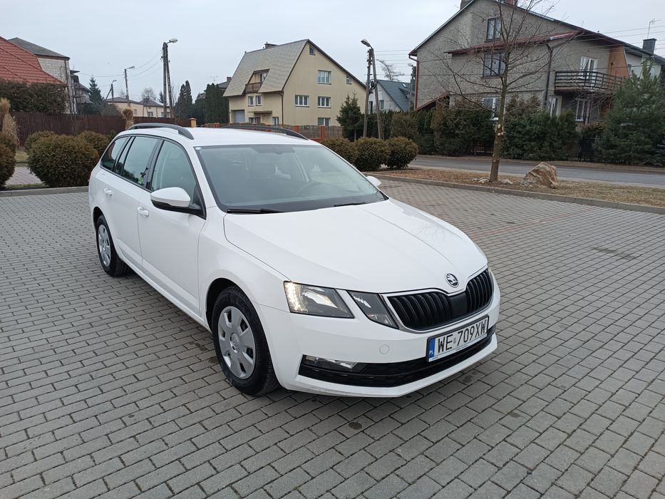 Skoda Octavia kombi. 2019/2020 rok. 115 KM. Jak nowa. Idealna.Salon PL