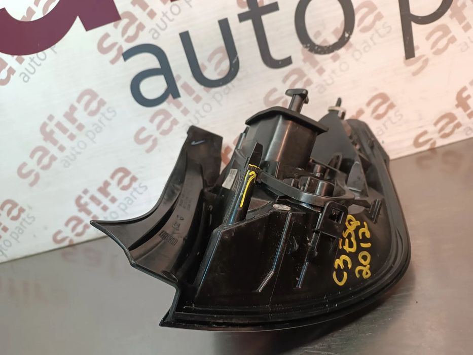 FAROLIM STOP CITROEN C3 II MK2 - ESQUERDO / DIREITO 9803928480