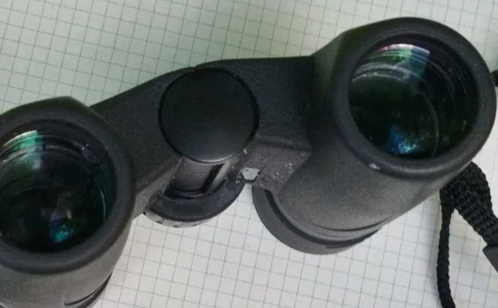 Рідкісний бінокль Olympus WP-1 8x25 відмінний стан.