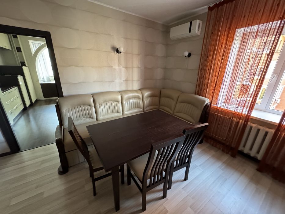 Оренда квартири 55 м Чабани Центр