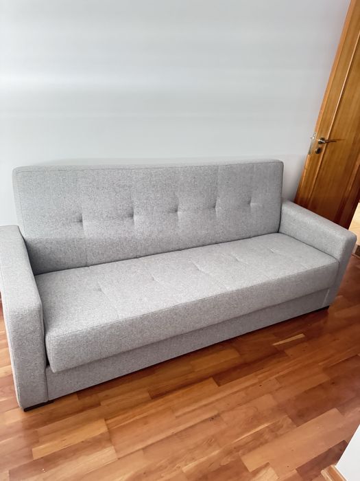 Sofa cama igual a novo venha confirmar