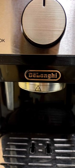 Máquina de Café Delonghi