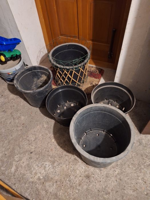 Doniczki do ogrodu 5 szt duże