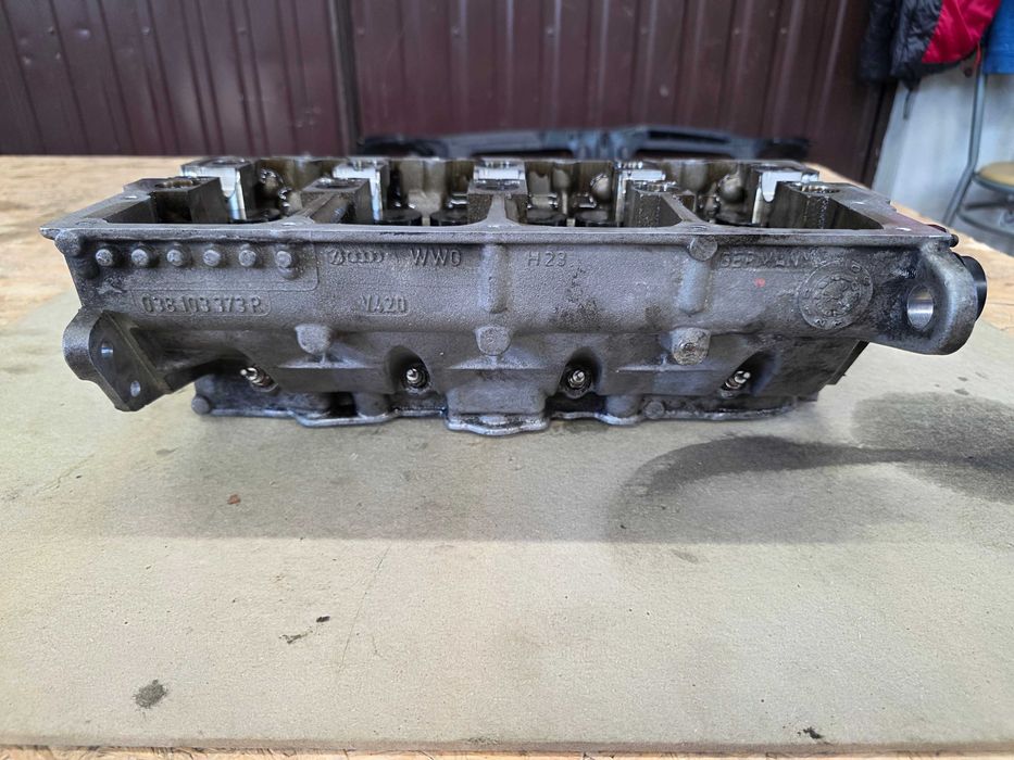 głowica Vw 1.9 tdi BLS  Golf 5 V lift 08 rok sprawna  przebieg 212 tys km