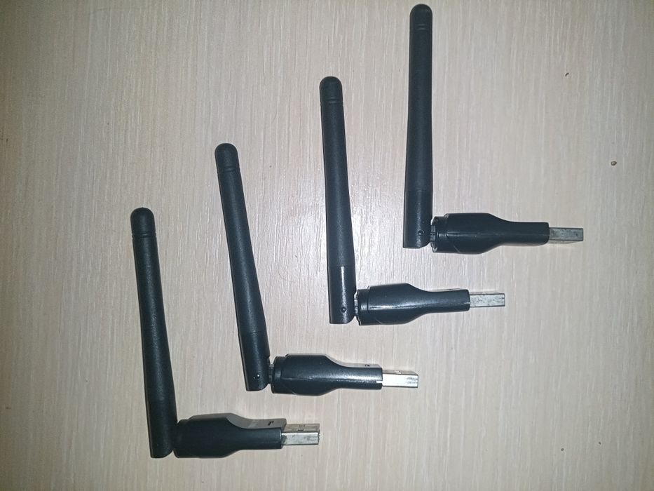 USB WI-FI адаптеры.Одим лотом. Не  определяется  на ПК.