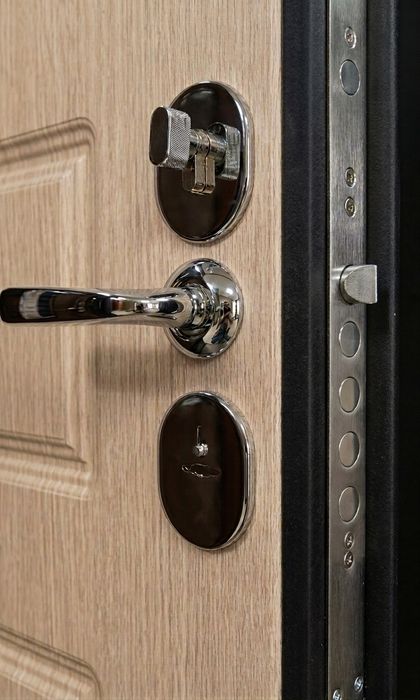 Аварійне відкриття замків  Аварийное вскрытие замков  КВАРТИР АВТО