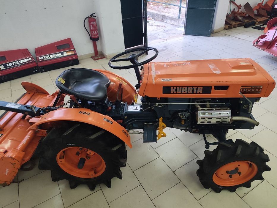 Kubota B6000 /// Frese /// Estado original /// Imaculado