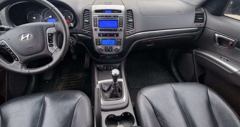 Продам Хюндай Санта фе 2012