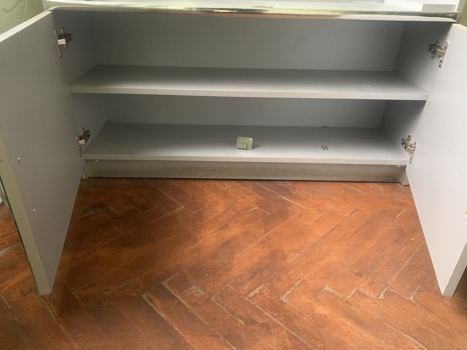 Продам шафку терміново!!!