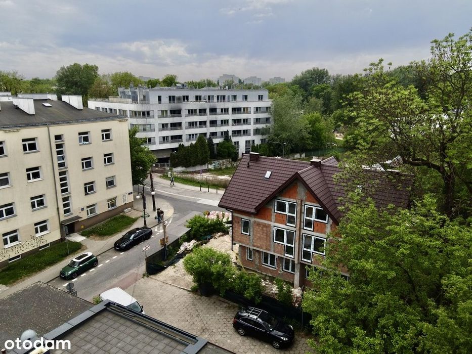 Metro 1/2 domu jednorodzinnego 2 lok – další