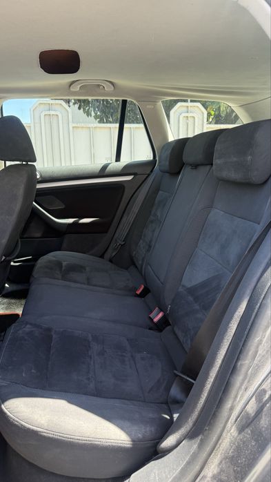 Vw golf variant 1.6 tdi 2010
