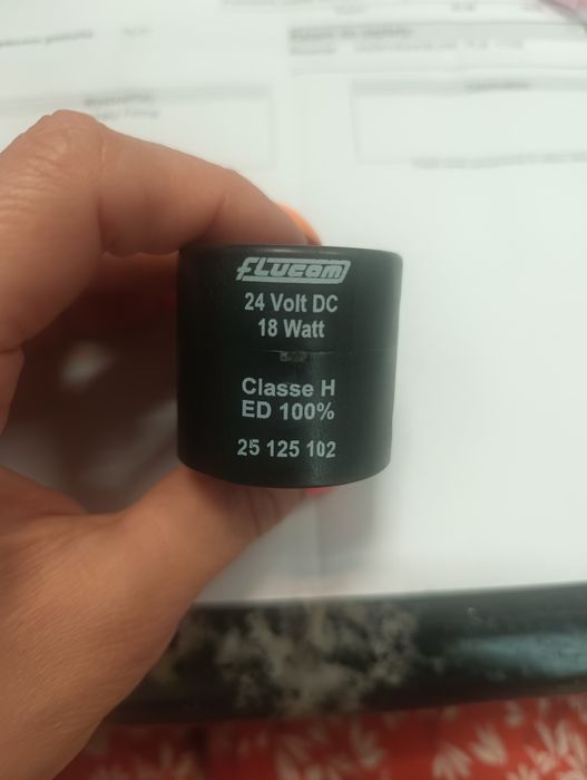 Flucom Cewka 24VDC 18W fi13,1 h=35,7mm