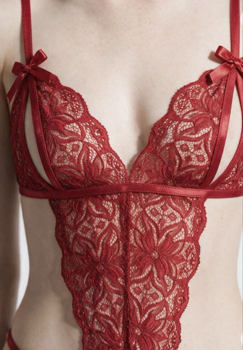 Sekowna bielizna erotyczna body