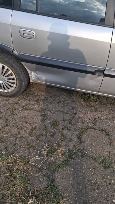 Продається опель 2005