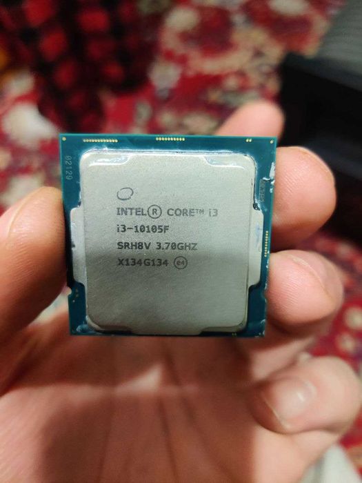 Процесор Intel Core i3-10105F 3.7 GHz / 6 MB