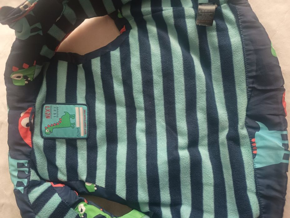 Bezrękawnik Next w dinozaury 92cm