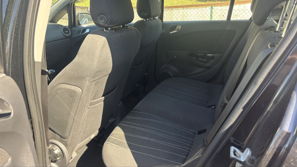 Opel corsa 1.2 gasolina como novo