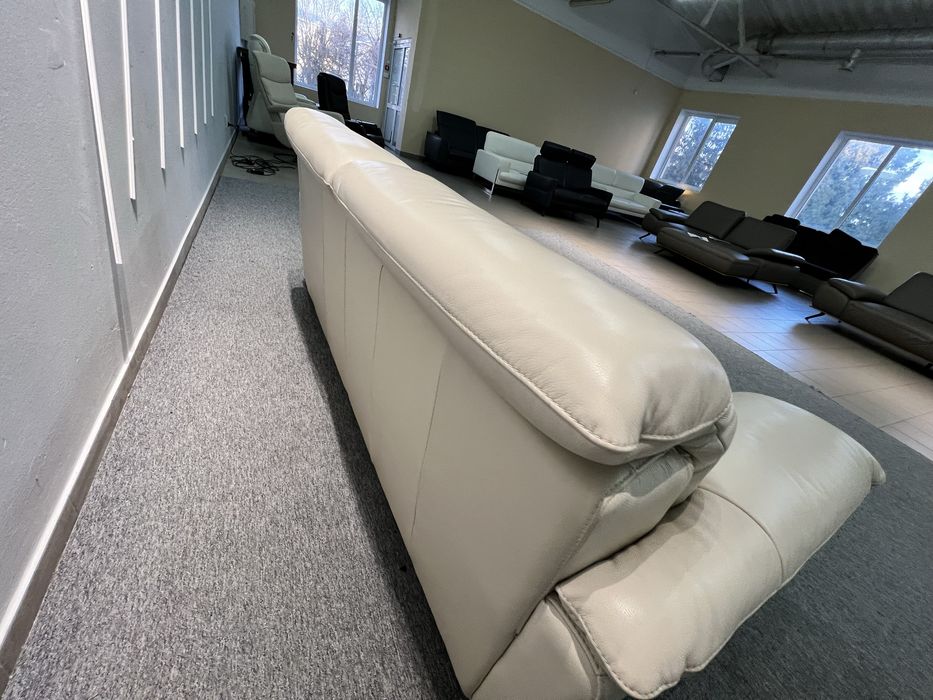 Диван трійка шкіряний мякий