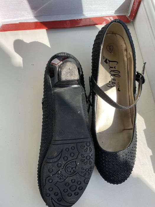 Туфлі концертні чорні блискучі